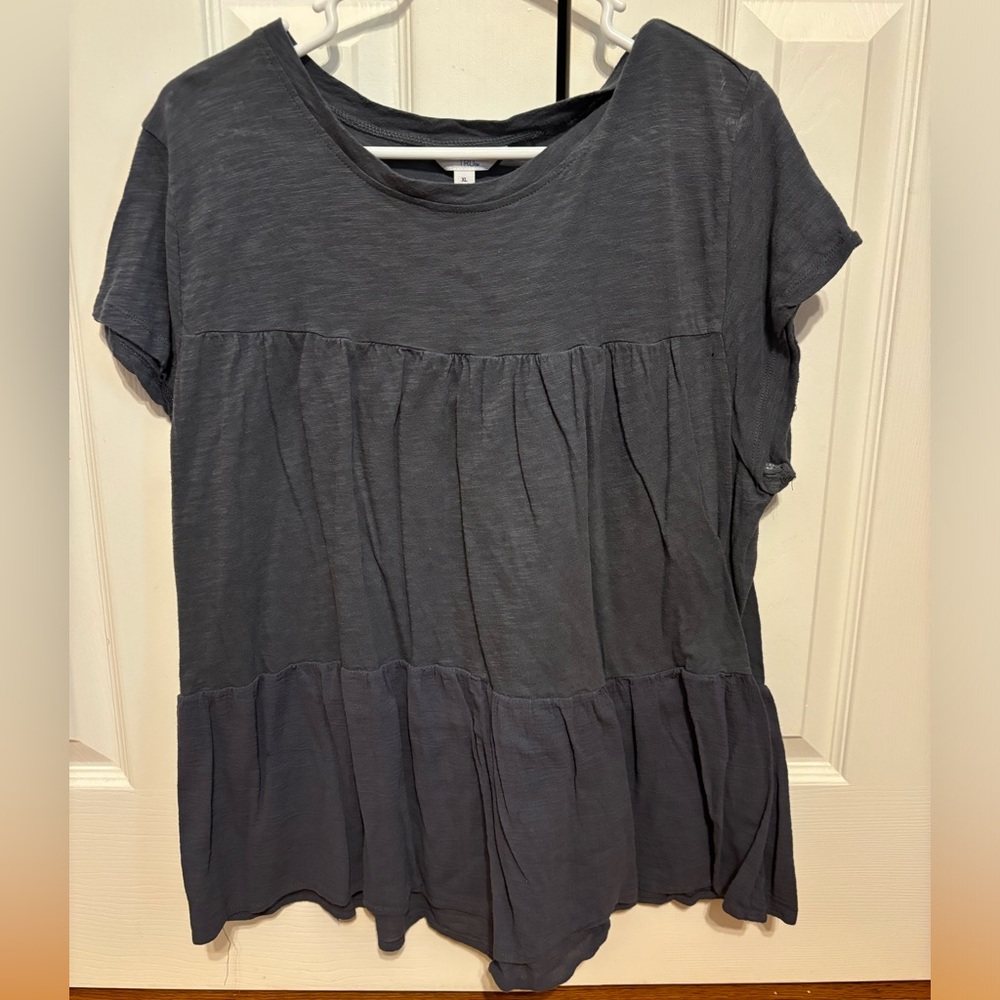 Gray flowy blouse